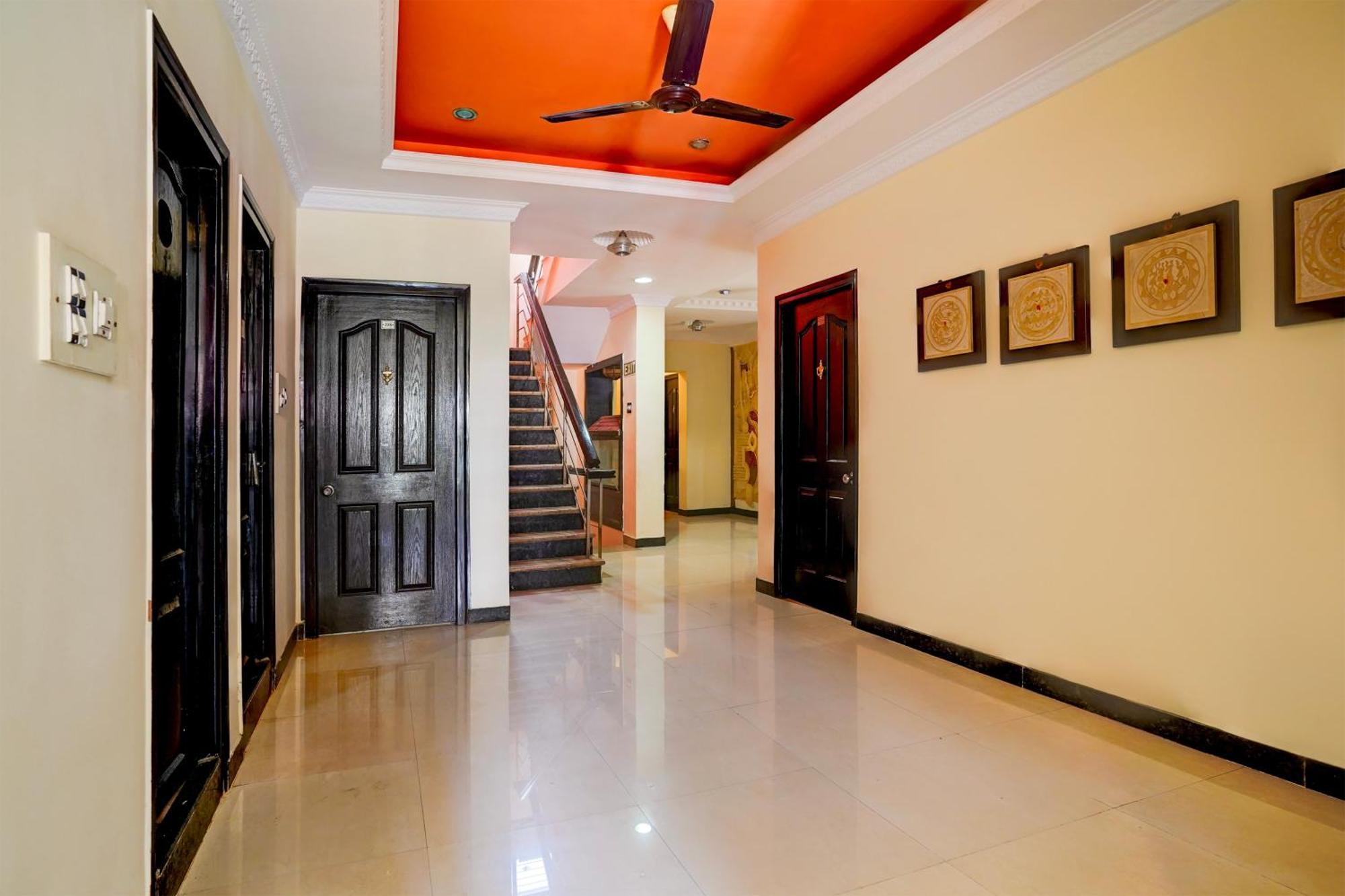 Hotel O Varun Residency Kammasandra Exterior photo